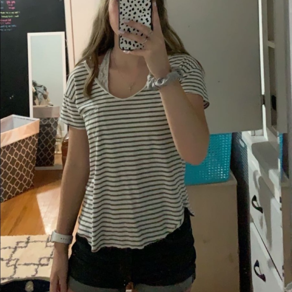 american eagle shirt